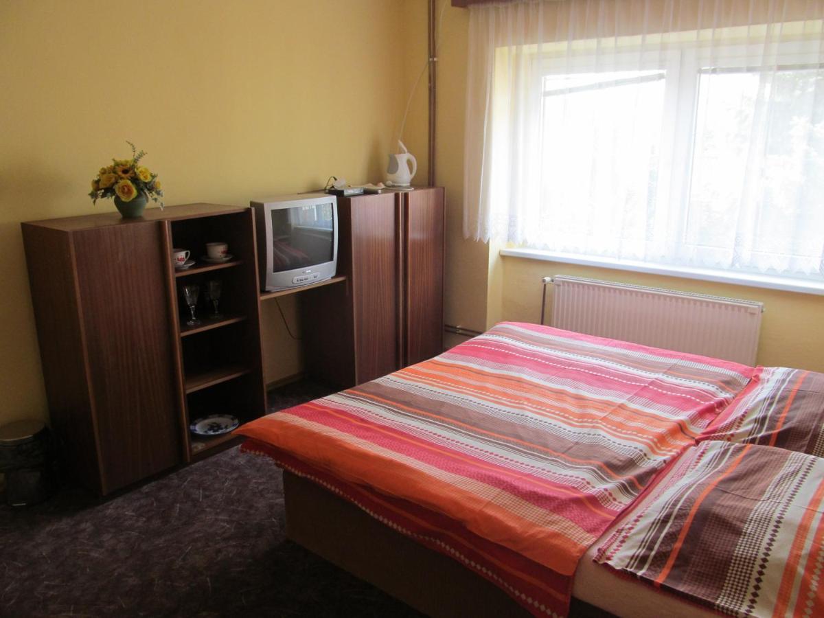 Double Room with Shared Bathroom