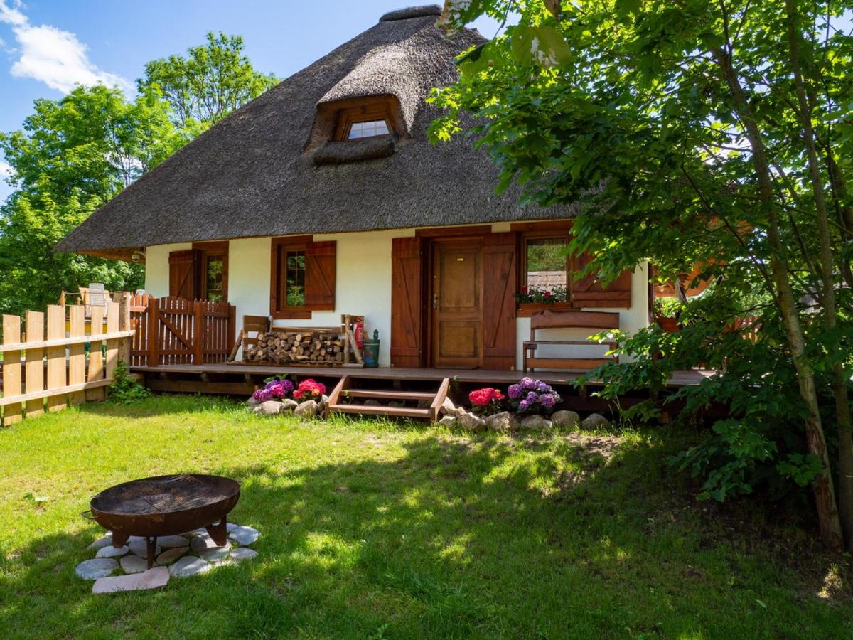 Dworek Króla Stanisława - Apartament Jaśminowy - B&B Węgorzewo