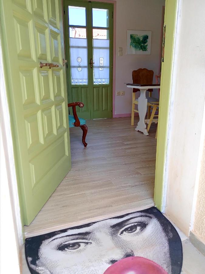 Monemvasia's Art House - B&B