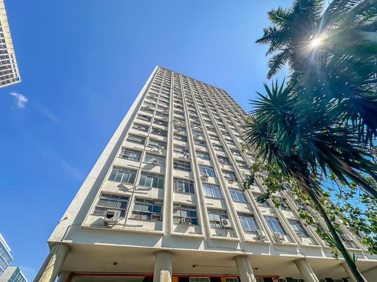 Studio Confortável colado metro Uruguaiana - Bed and Breakfast Rio de Janeiro