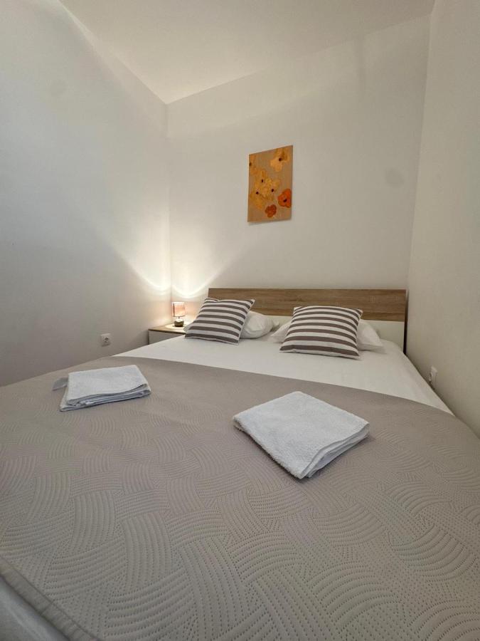 Appartement 2 Chambres avec Balcon et Vue sur la Mer