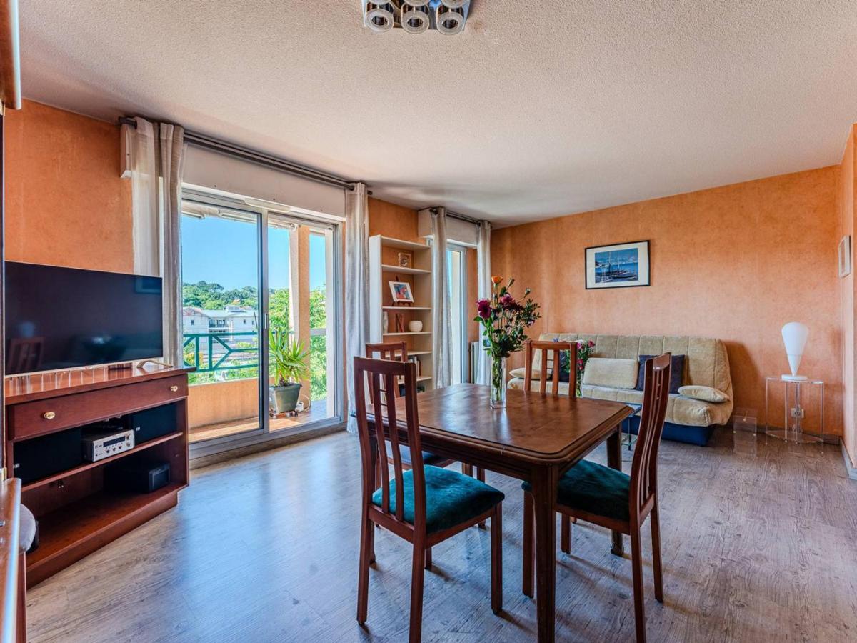 Appartement T2 à Arcachon avec balcon, parking sécurisé, proche gare SNCF et commerces - FR-1-433-32 - B&B Arcachón