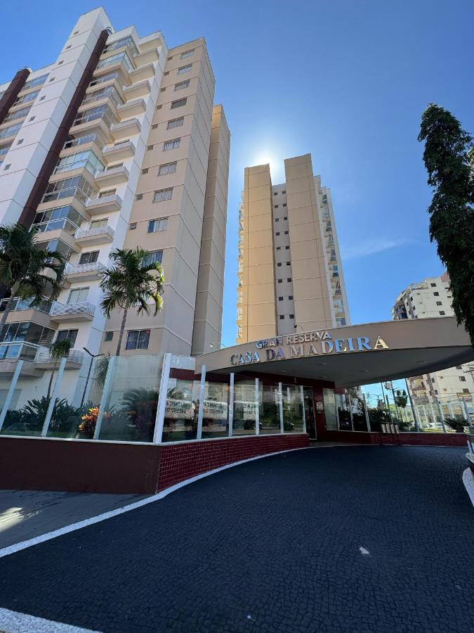 Residencial Gran Reserva Casa da Madeira - B&B Caldas Novas