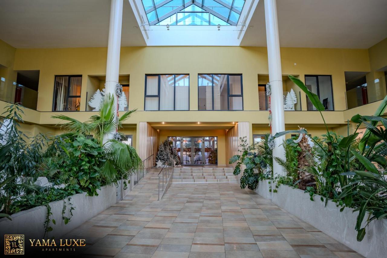 YamaLuxe Apartments - Our Lovely Home - B&B