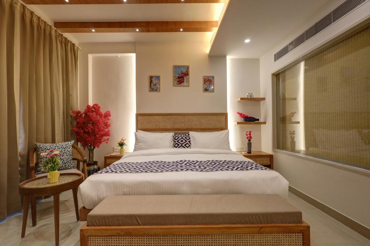 Mist Suite With Balcony and Kitchen - 2 Bedroom