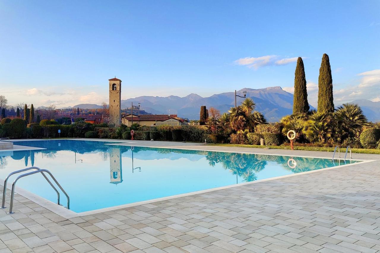 La Terrazza sul Lago - Splendida Vista sul Garda - B&B