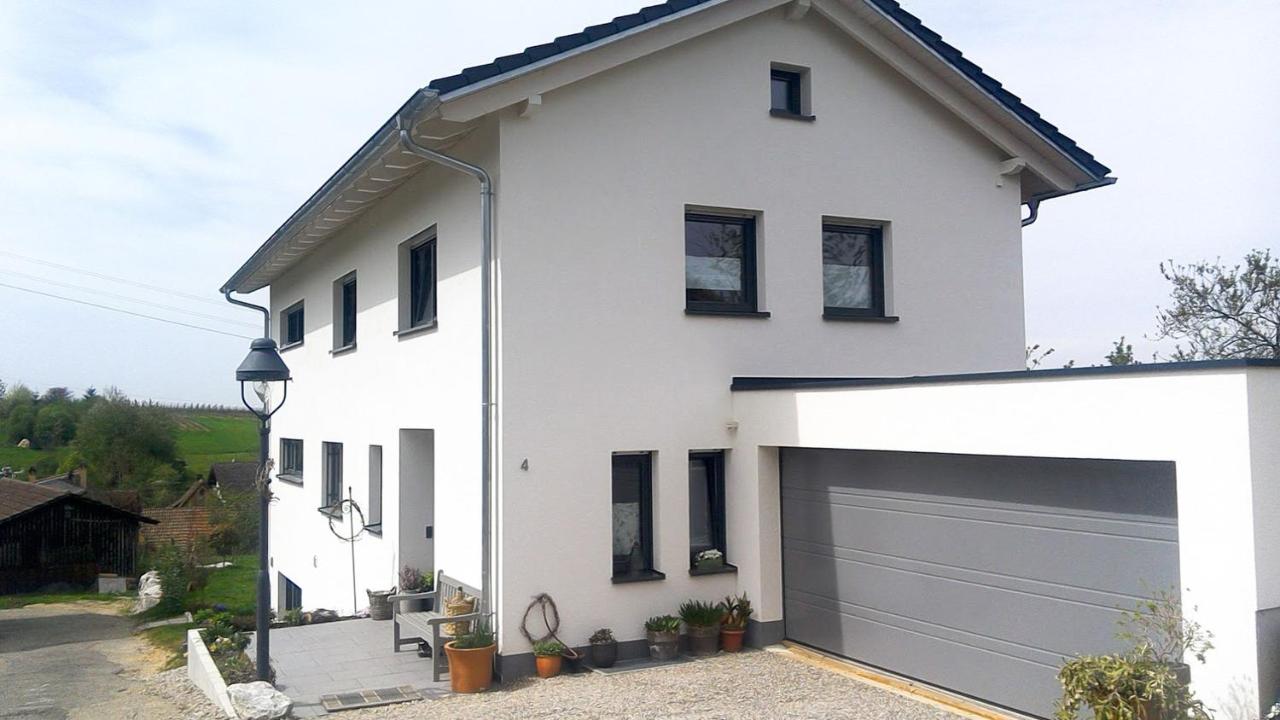 Ferienwohnung Rebgärtle - Bed and Breakfast