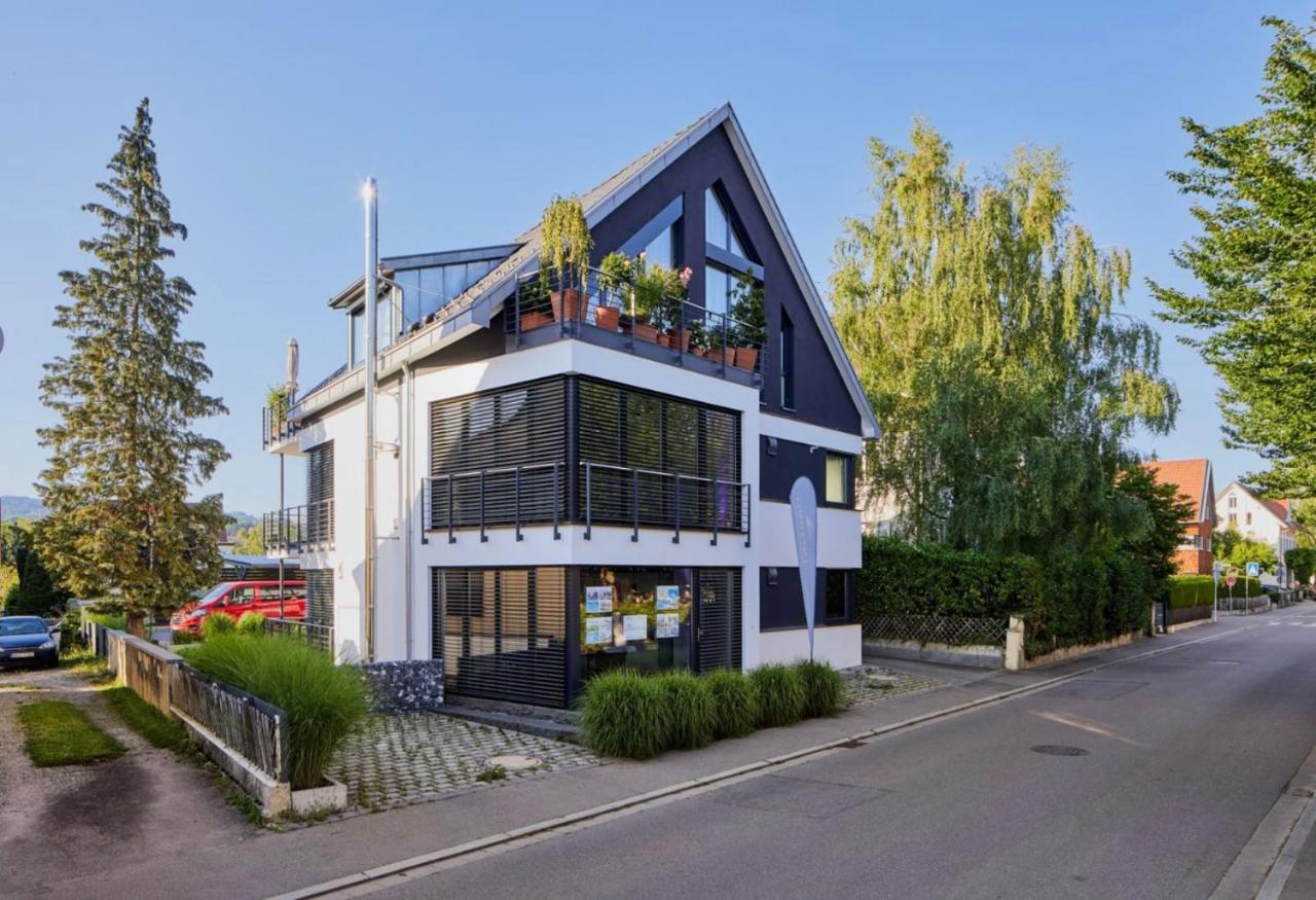 LAKE Loft Flow - B&B