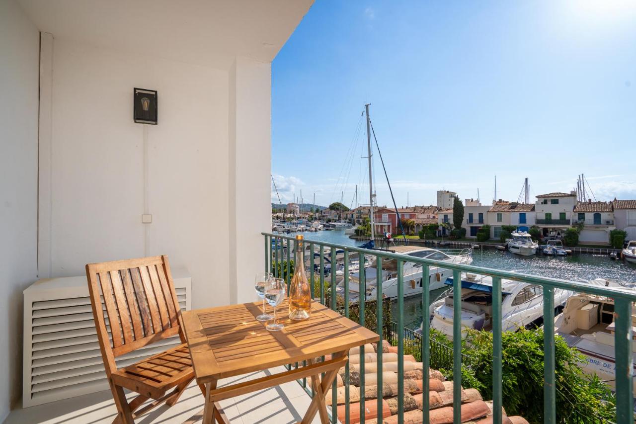 Studio rénové avec vue mer - B&B Grimaud