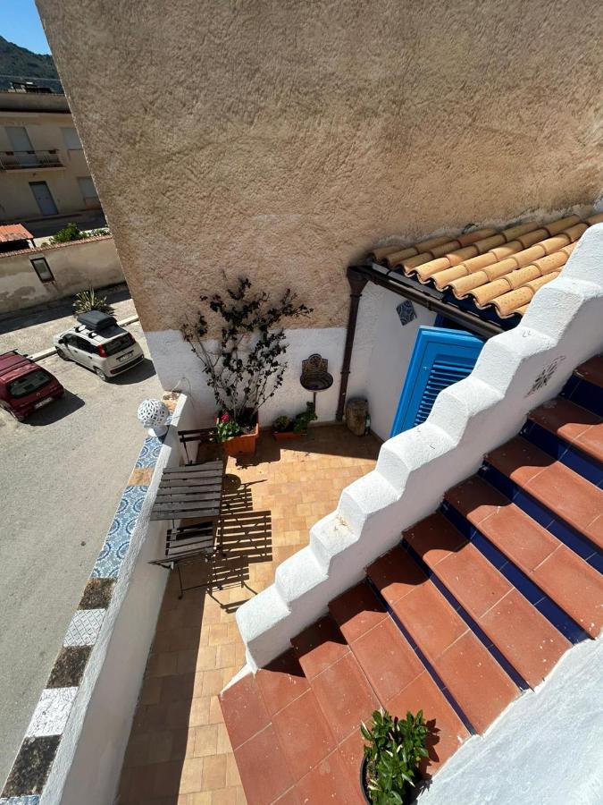 Casa Garibaldi , Piazza Sant'anna Favignana - B&B Favignana