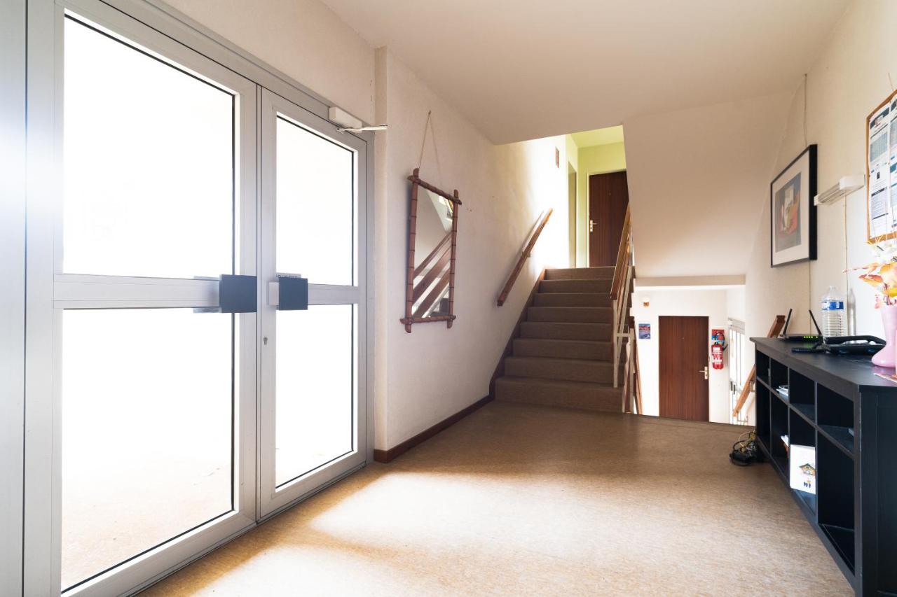 Les Mimosas - App 08 - Appartement Cosy Clim Balcon - B&B Cazaubon