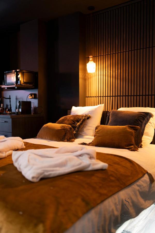 Encorps une Nuit, Jacuzzi, Nancy Centre Gare Congrès, PARKING - B&B Nancy