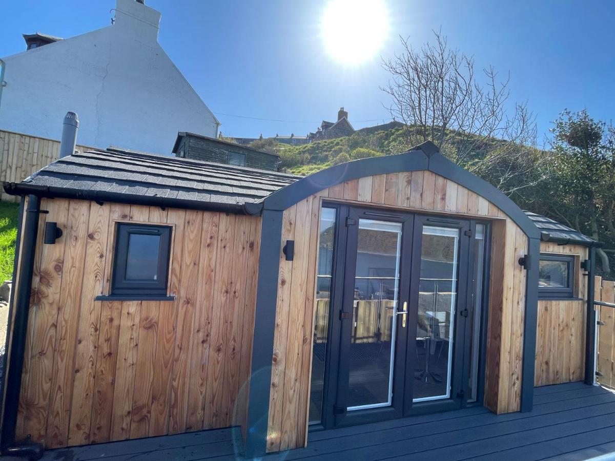 Gamrie Beach Bothy - B&B