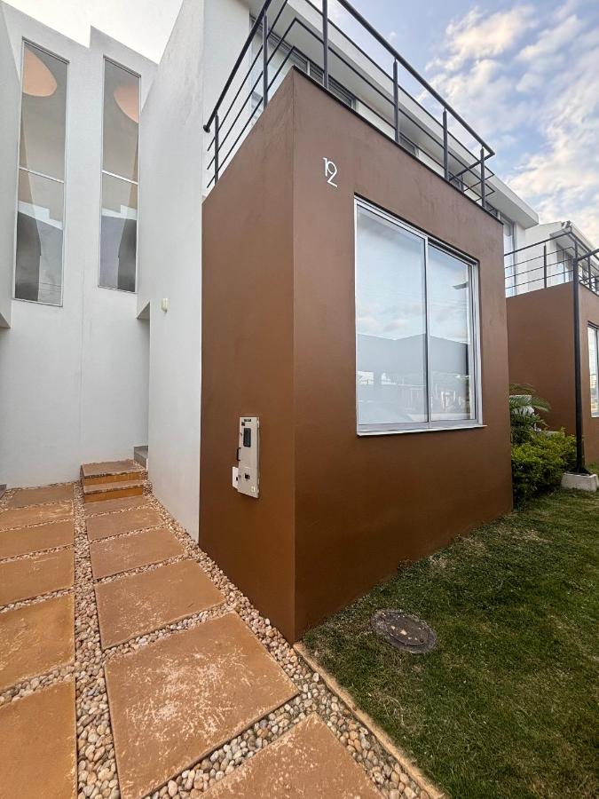 "Casa Ensueño" Hermosa Casa de Descanso - B&B Melgar