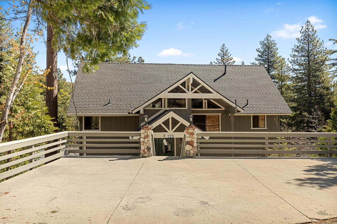 Pine Oaks Cabin - B&B