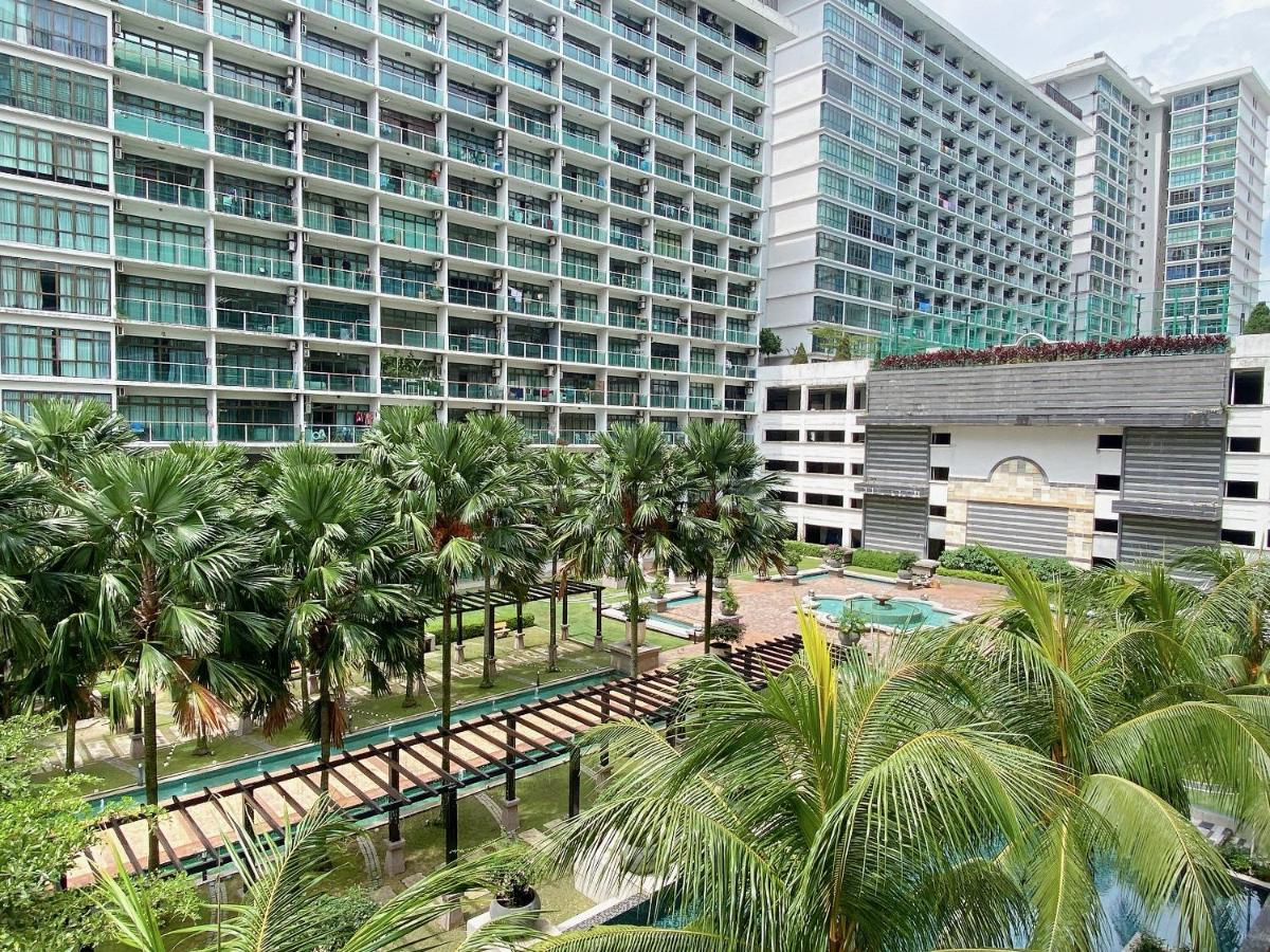 21 - Corner Relaxing Suite Studio at Mount Austin JB - Chambres d’hôtes Johor Bahru