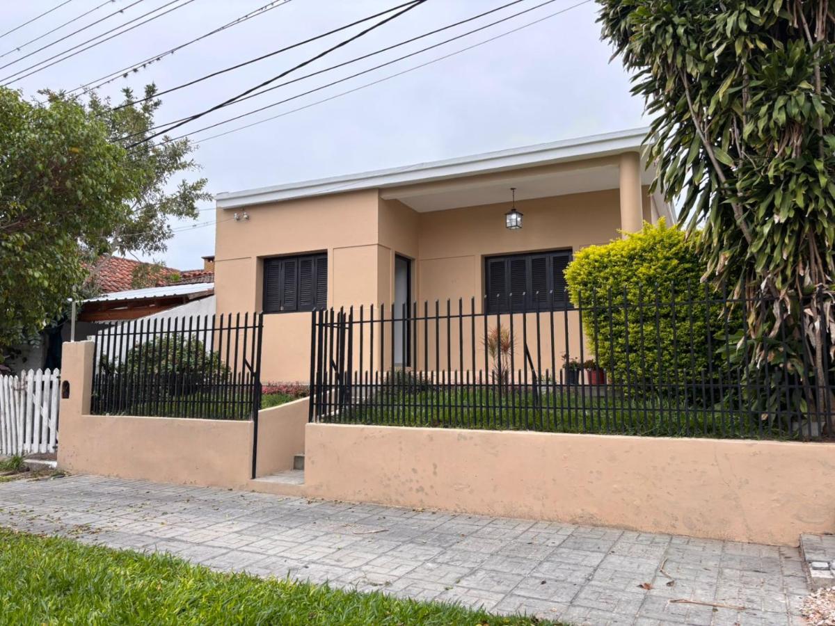 Casa Céntrica con Quincho - B&B