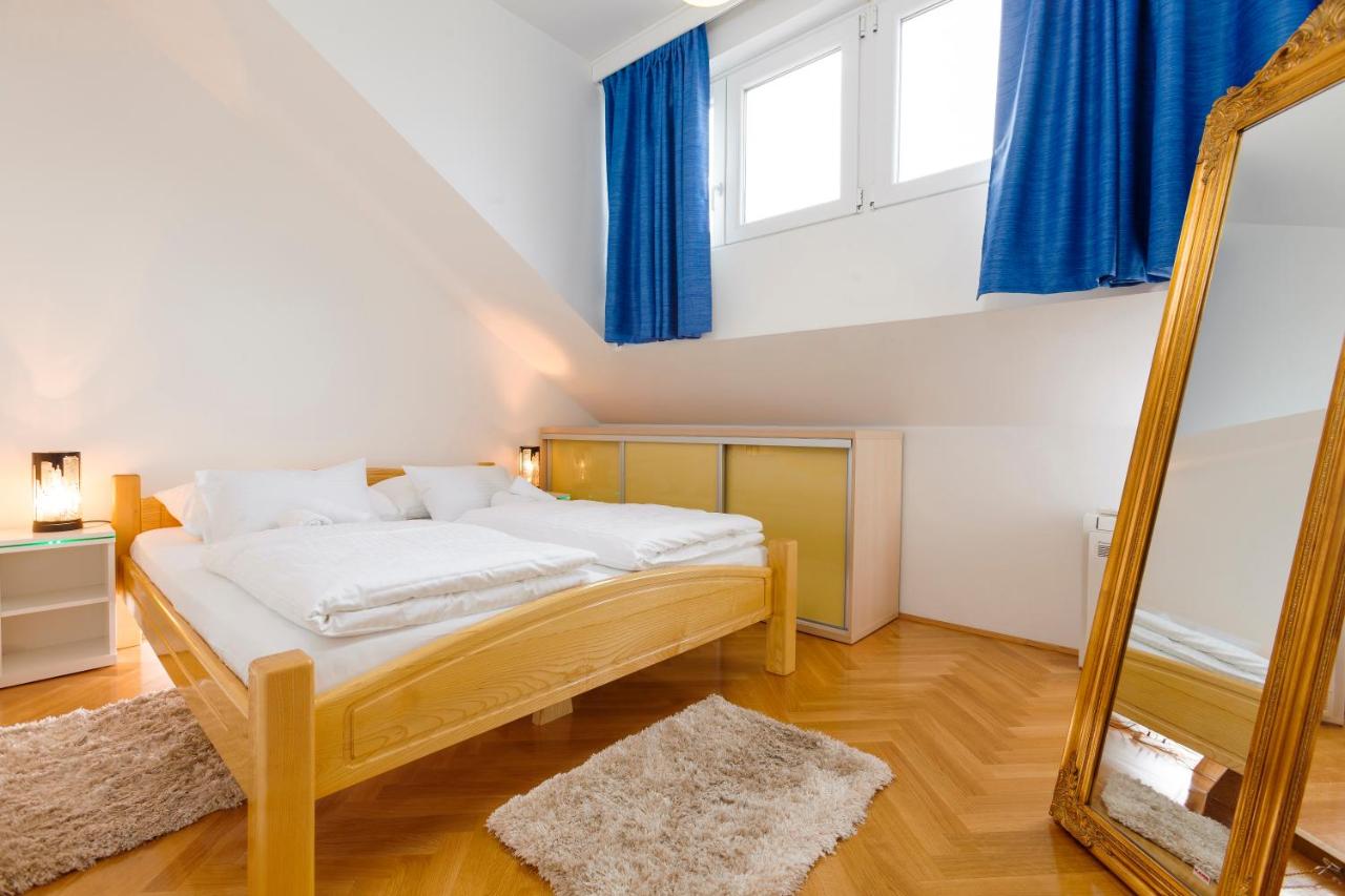 Deluxe Appartement met 2 Slaapkamers en Terras