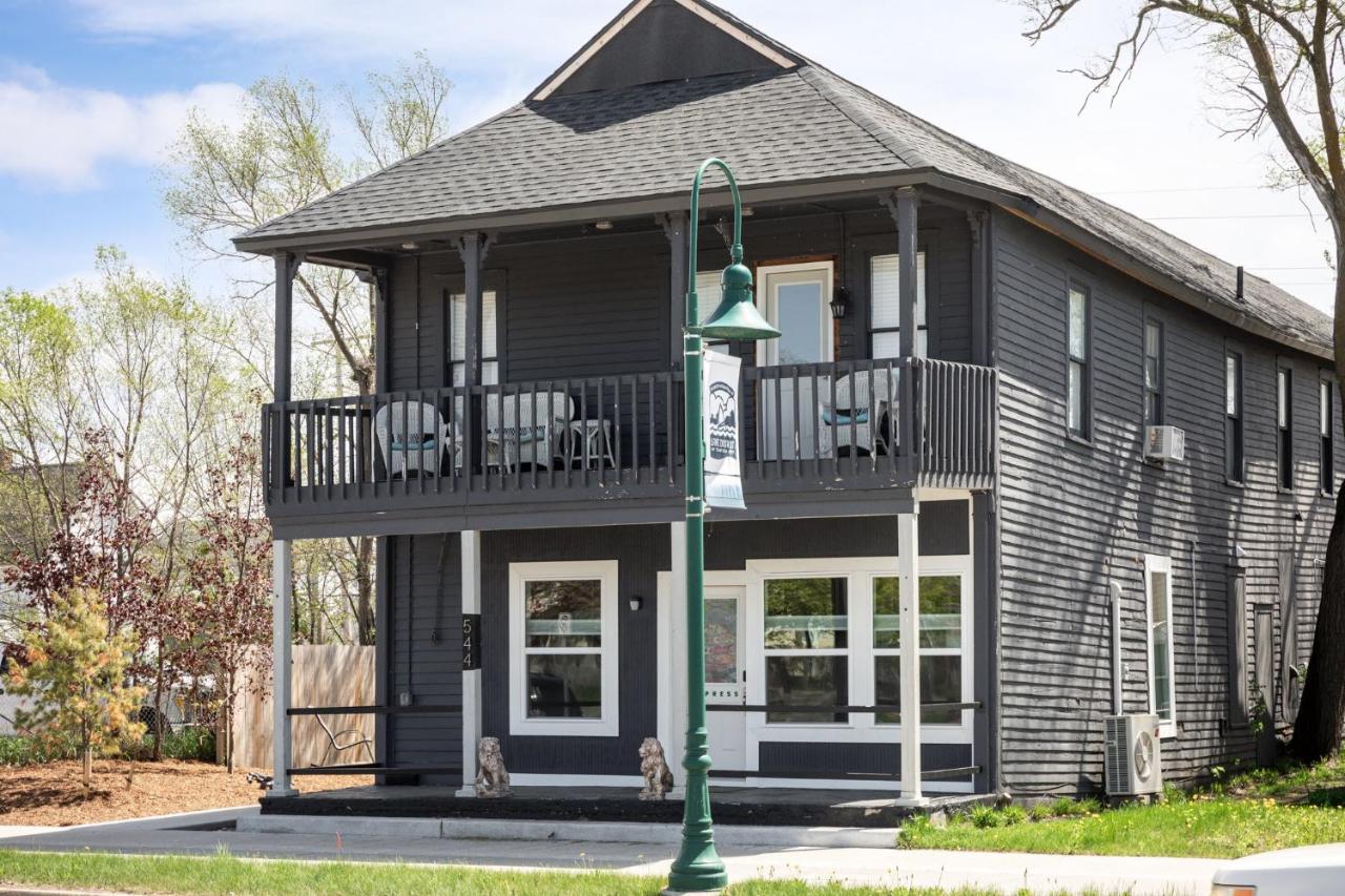 Hemlock @ Timberline Flats - B&B Traverse City