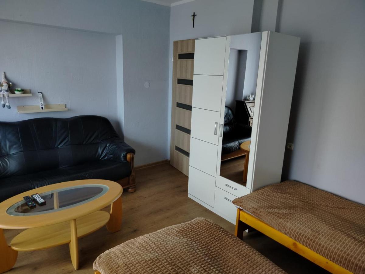 Noclegi u Ewy i Leona - B&B Falmierowo