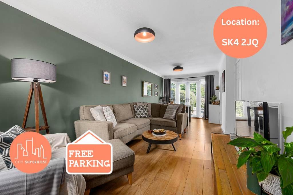 3 Bed Stockport Home by City SuperHost - B&B Manchester