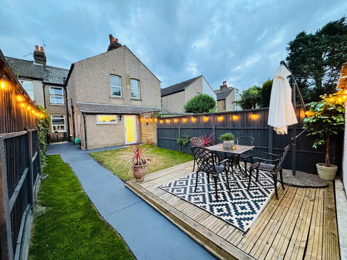 Luxury Flat in London with a Garden - B&B