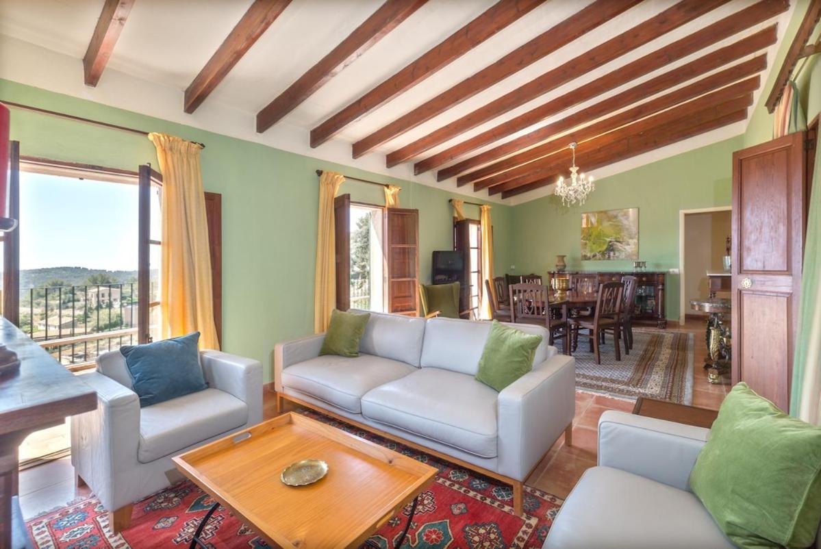 Authentische Finca mit Pool & Traumblick auf Mallorca - B&B Puigpunyent