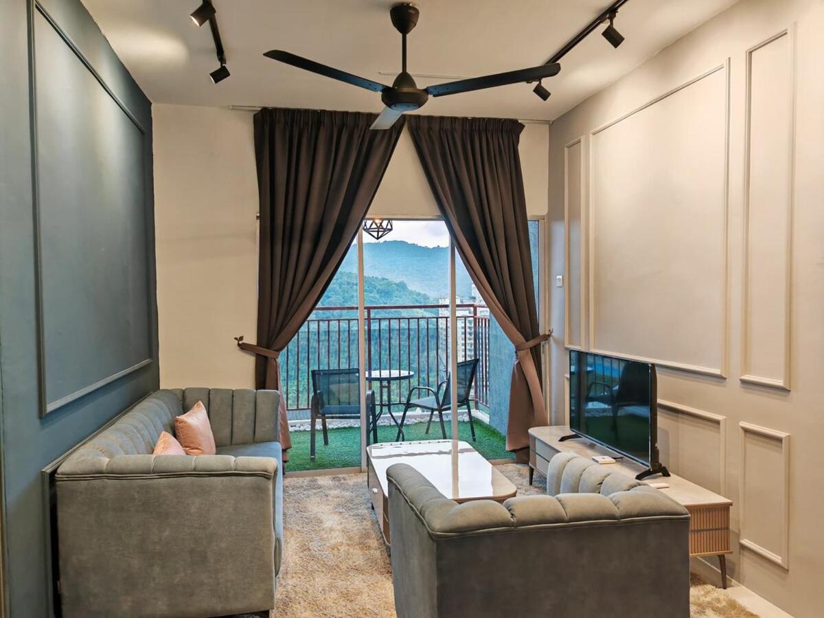 W907WarmStay at EmeraldAvenueBrinchang 3Room3Bath1P - B&B
