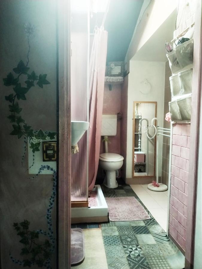 Chambre Double avec Salle de Bains Commune