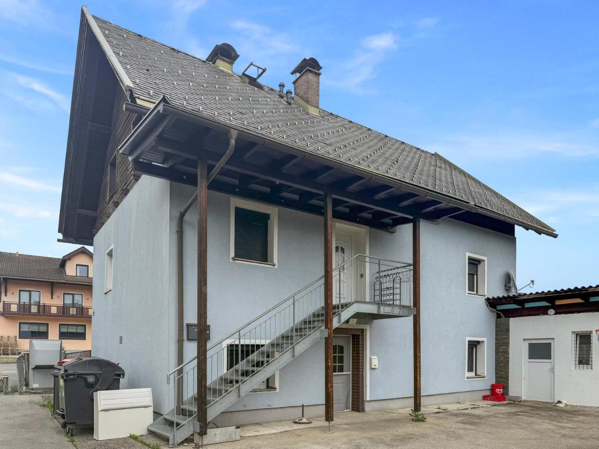 feworld living - cozy apartment near Villach - B&B