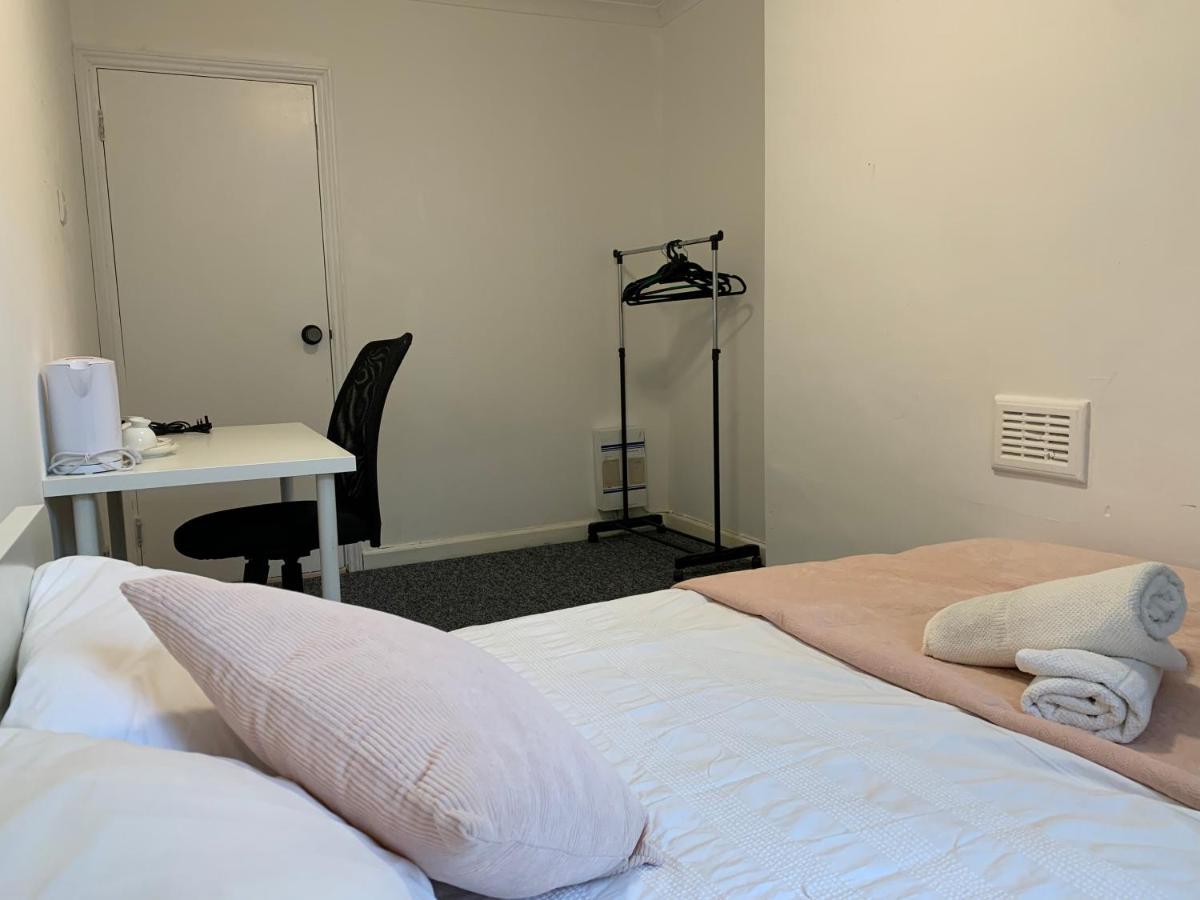 Double Room with Shared Bathroom