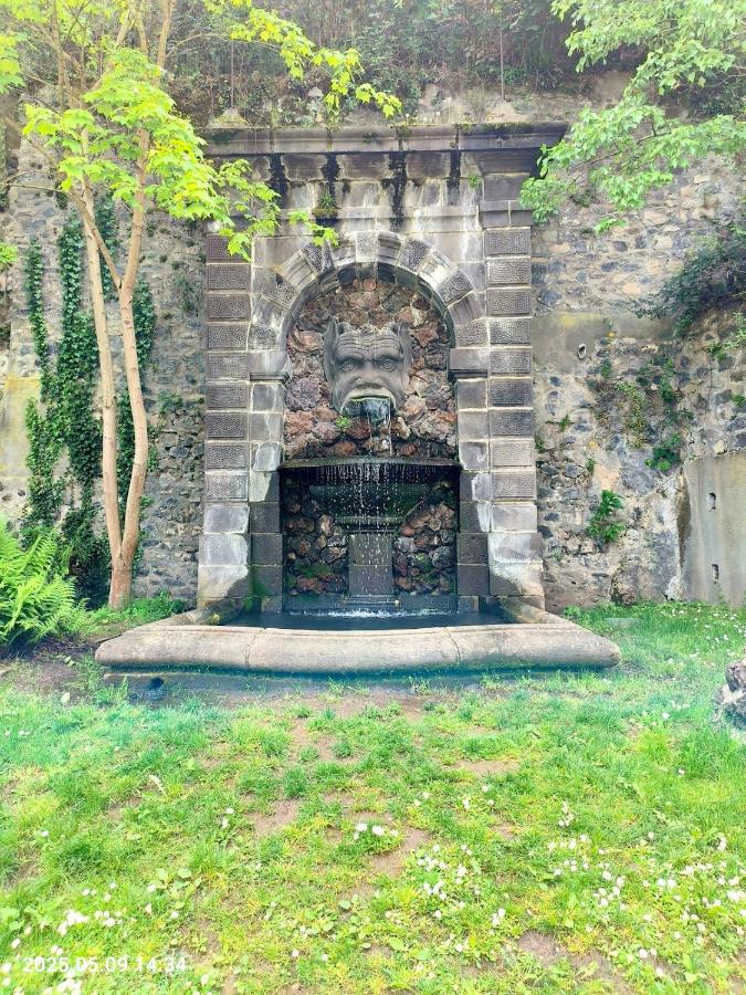 Chez les filles Defrance - Chambres d’hôtes Royat