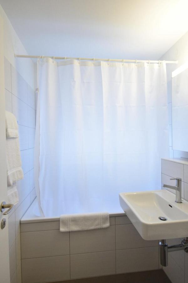 Quiet 1BR in city center - Mill 412 - Bed and Breakfast Zürich