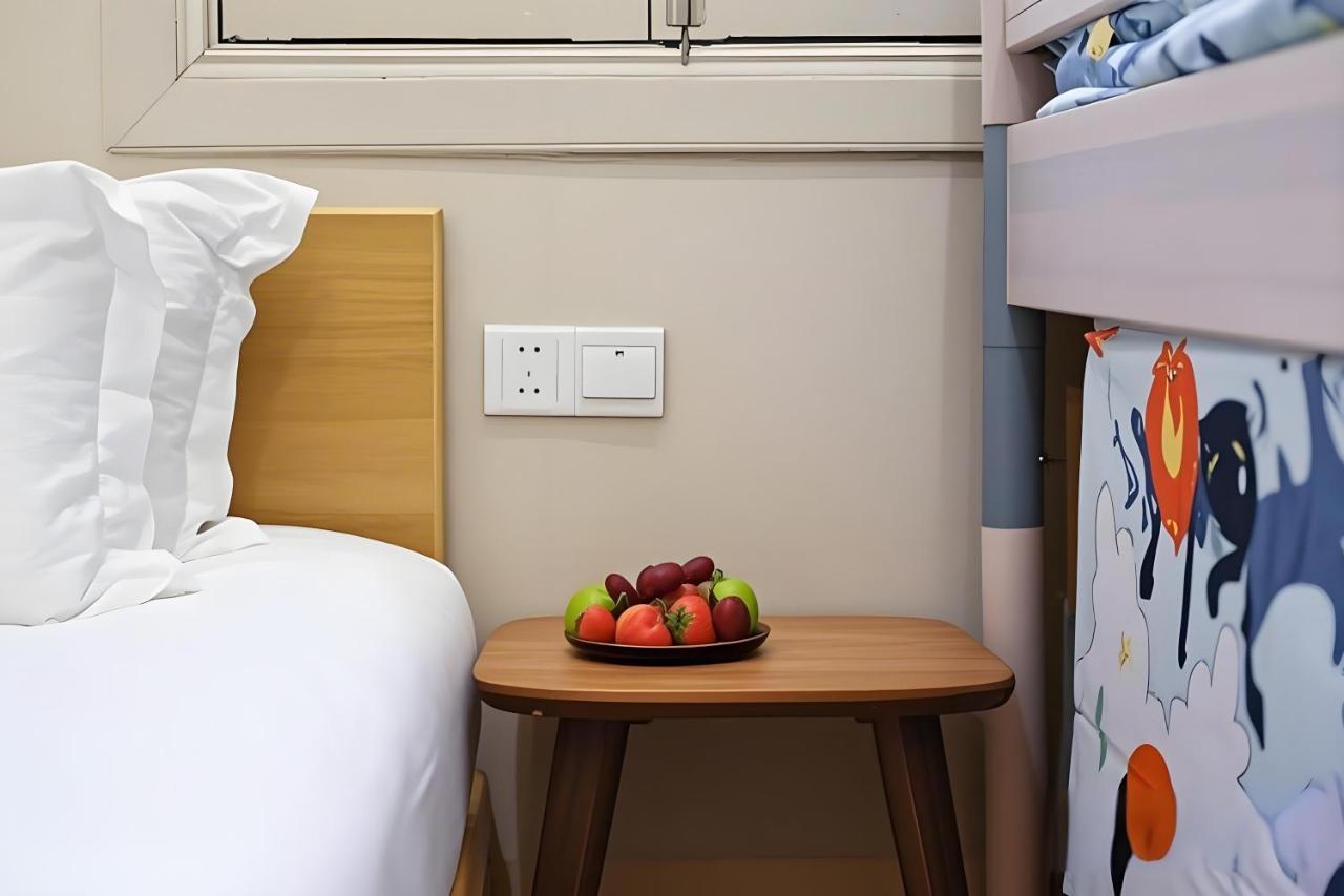 Basic Triple Room