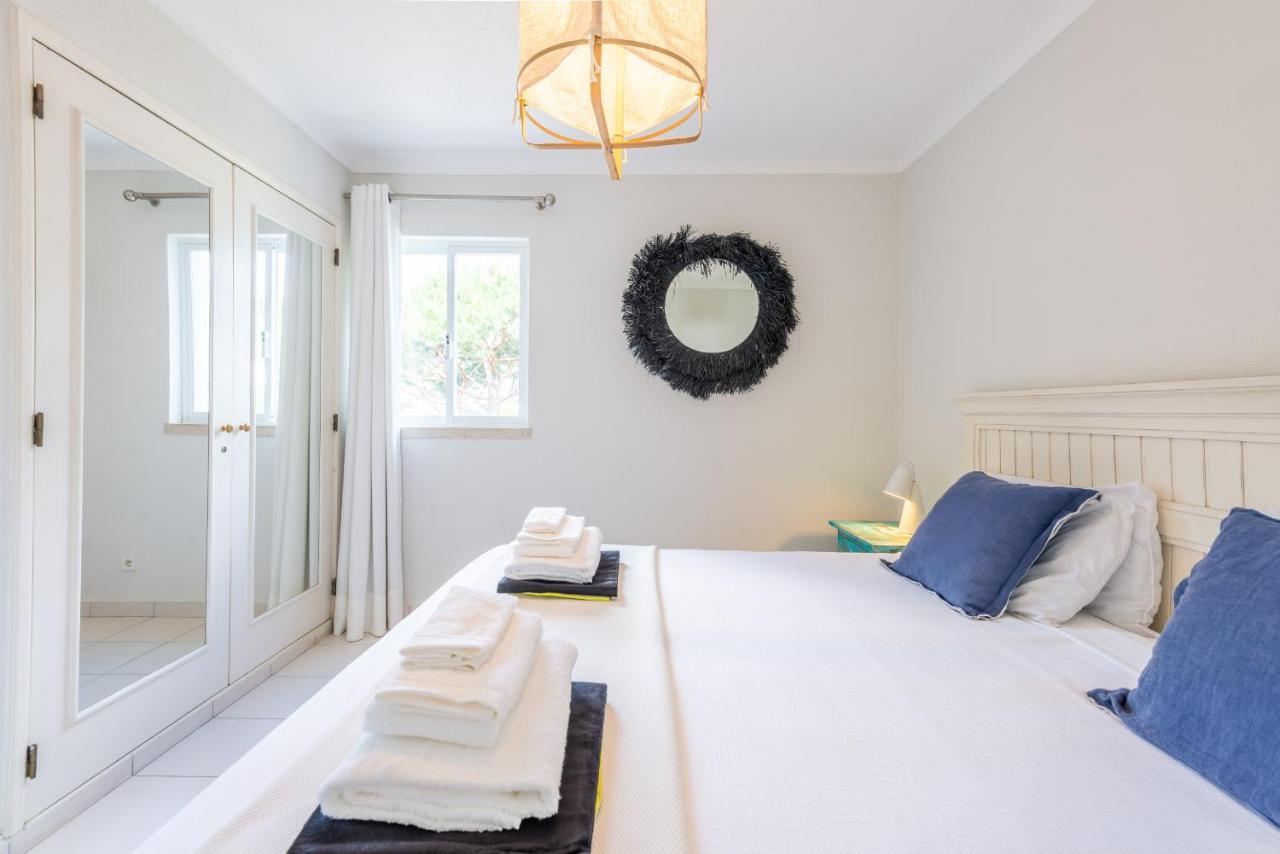 Apartment mit Balkon