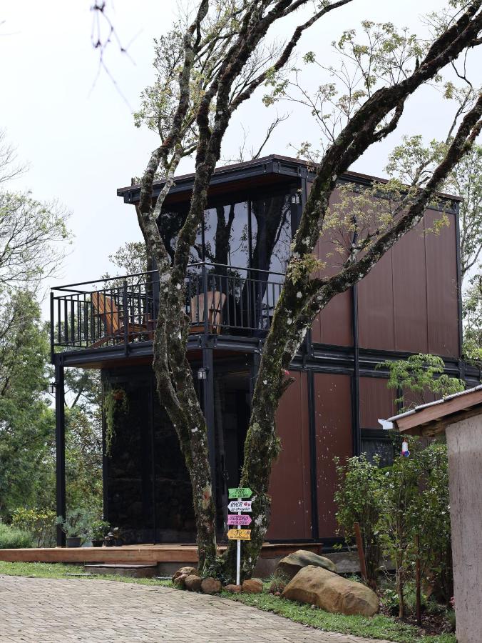 Na Montanha Eco Space - B&B
