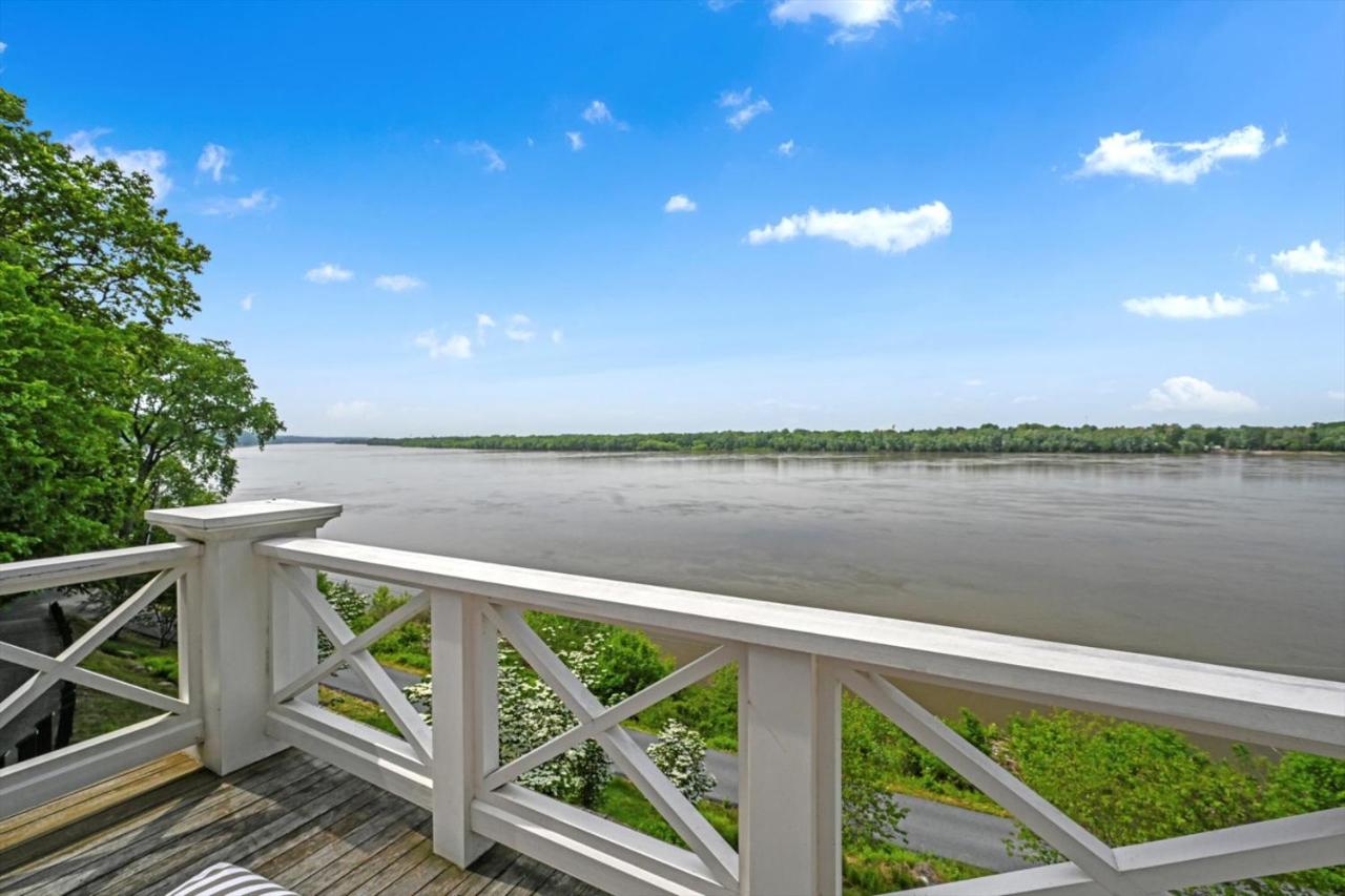 The Boat House- Water Views, Sunsets, soaker jacuzzi - Ferienwohnung York