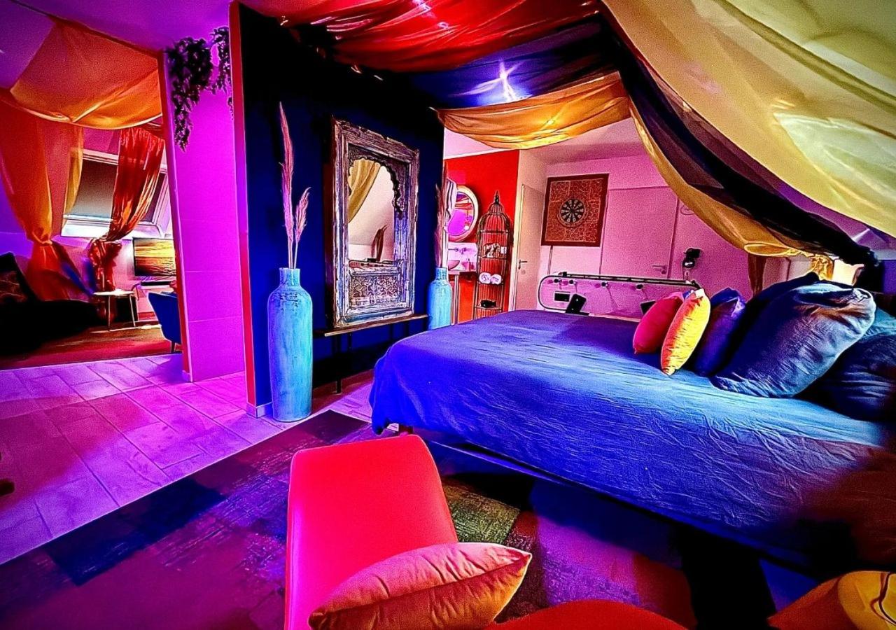 Suite with Hot Tub