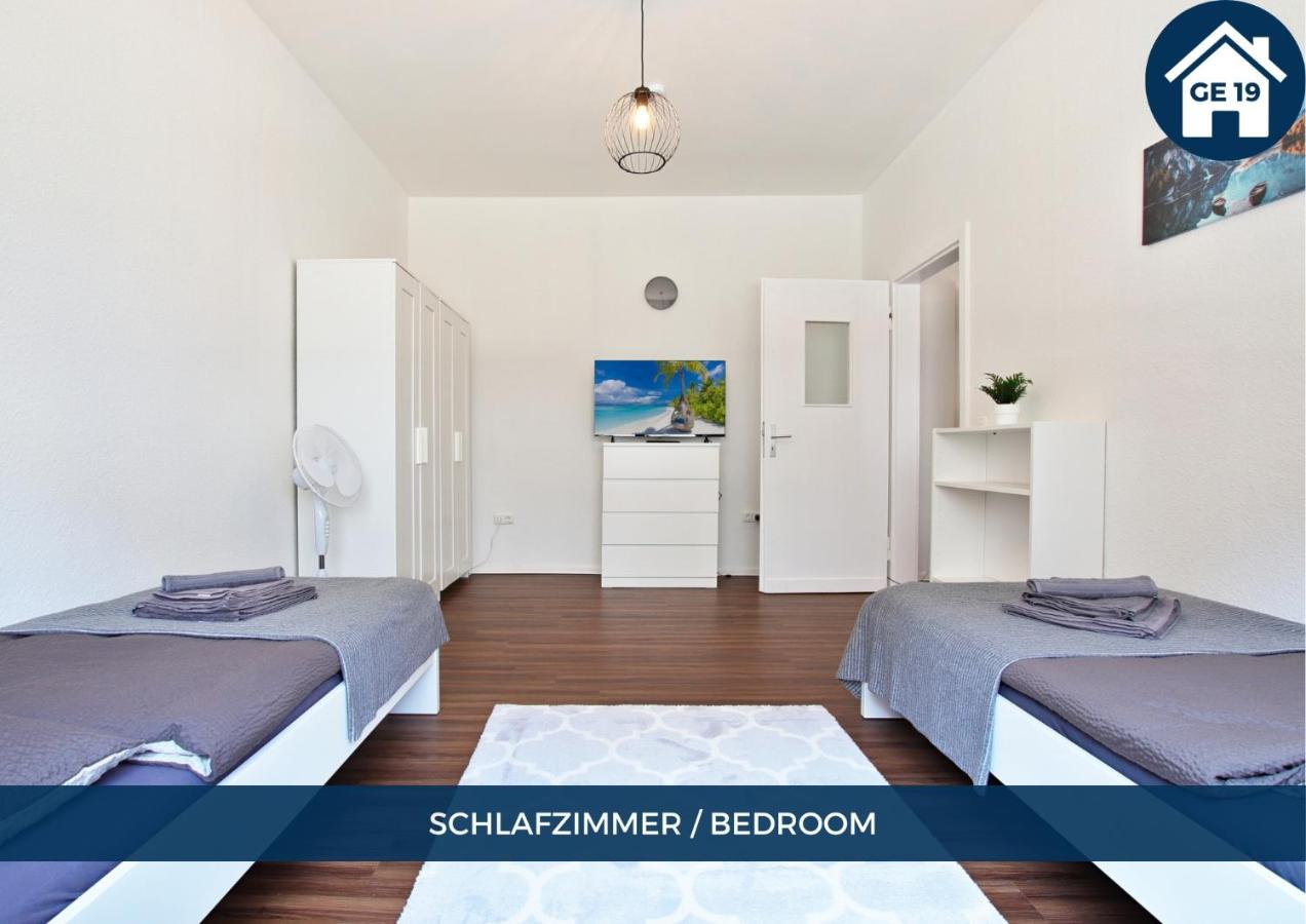 Deluxe Two-Bedroom Apartment with Garden View