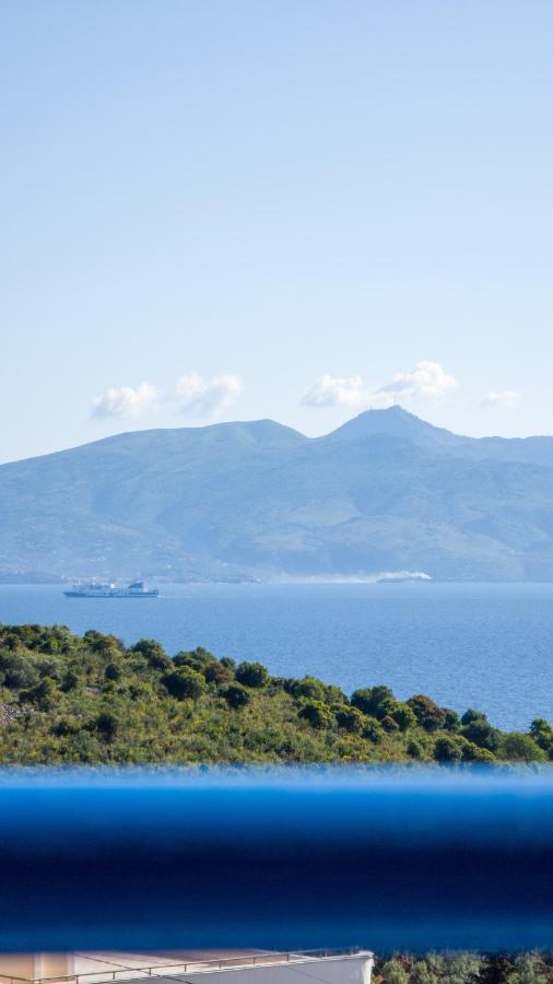 Duka Rooms - B&B Santi Quaranta