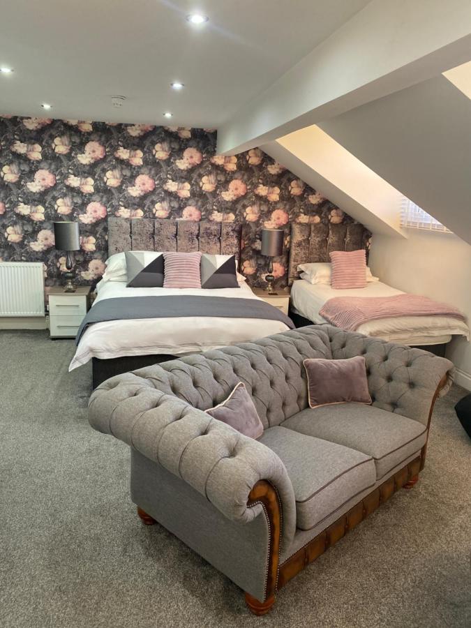 Comfort Triple Room with Shower