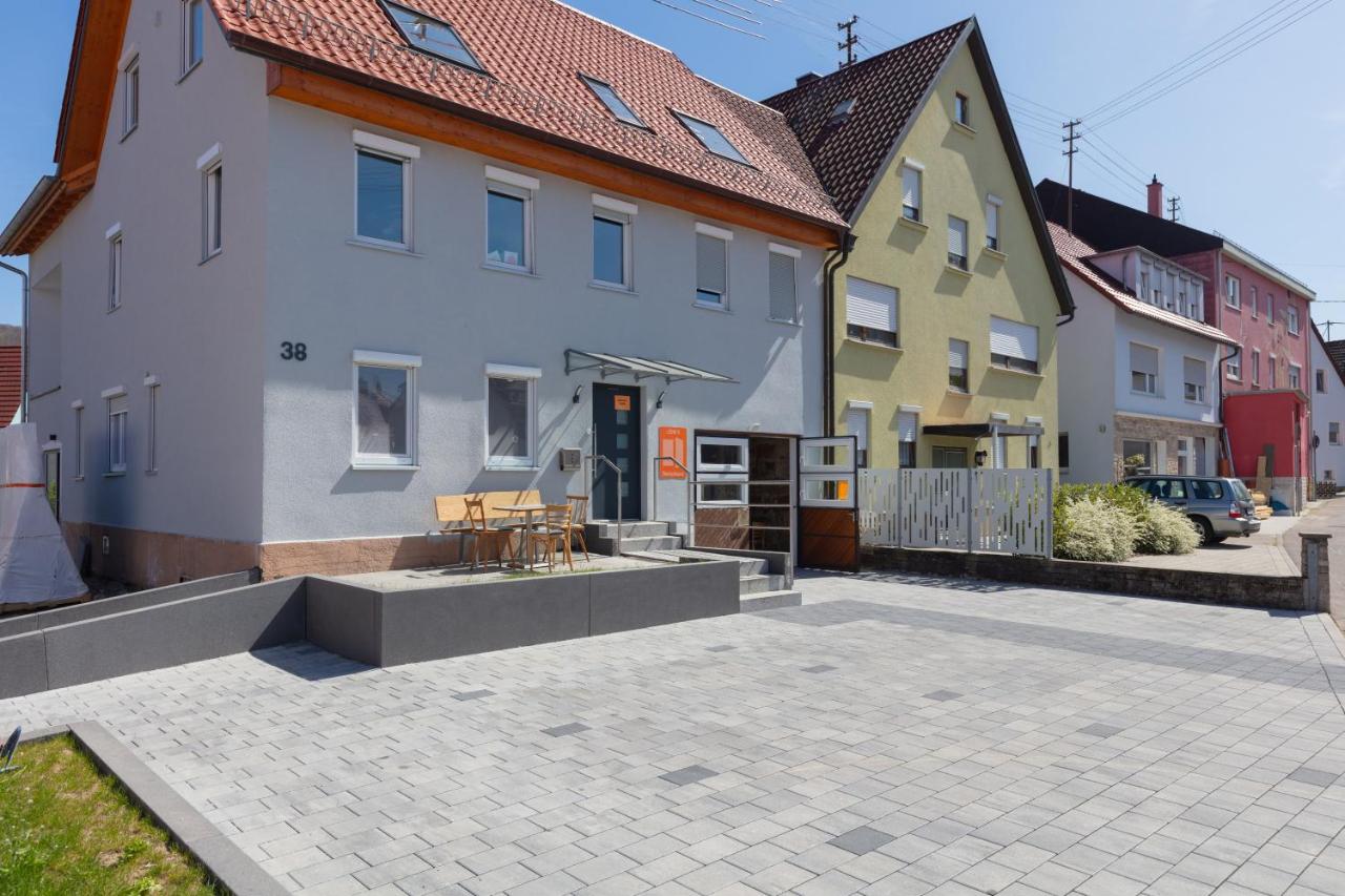 Lewe`s Ferienwohnungen - Chambres d’hôtes Dettingen an der Erms