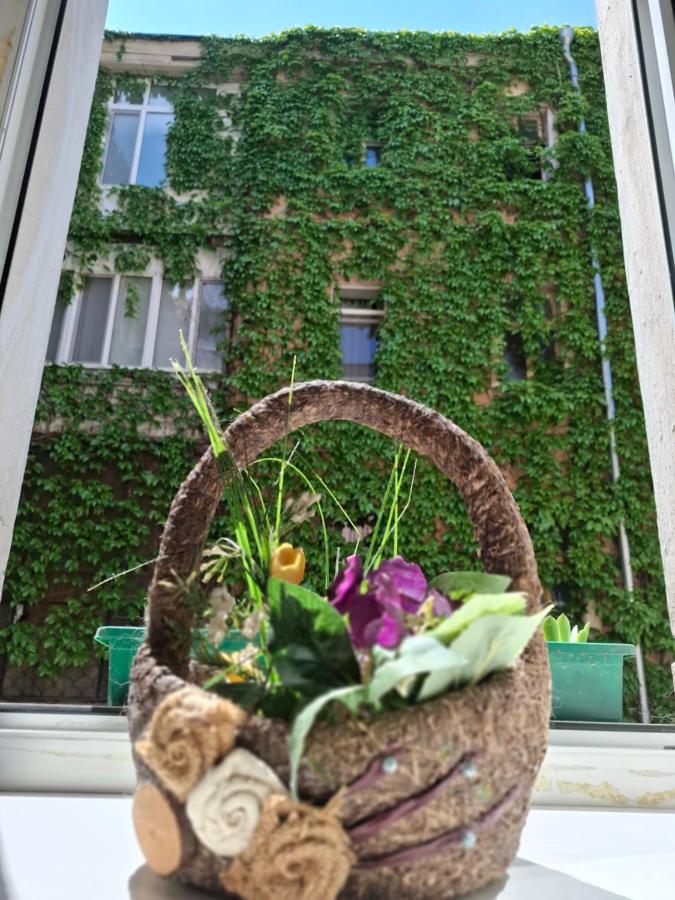 Апартаменты У Ланжерона - B&B