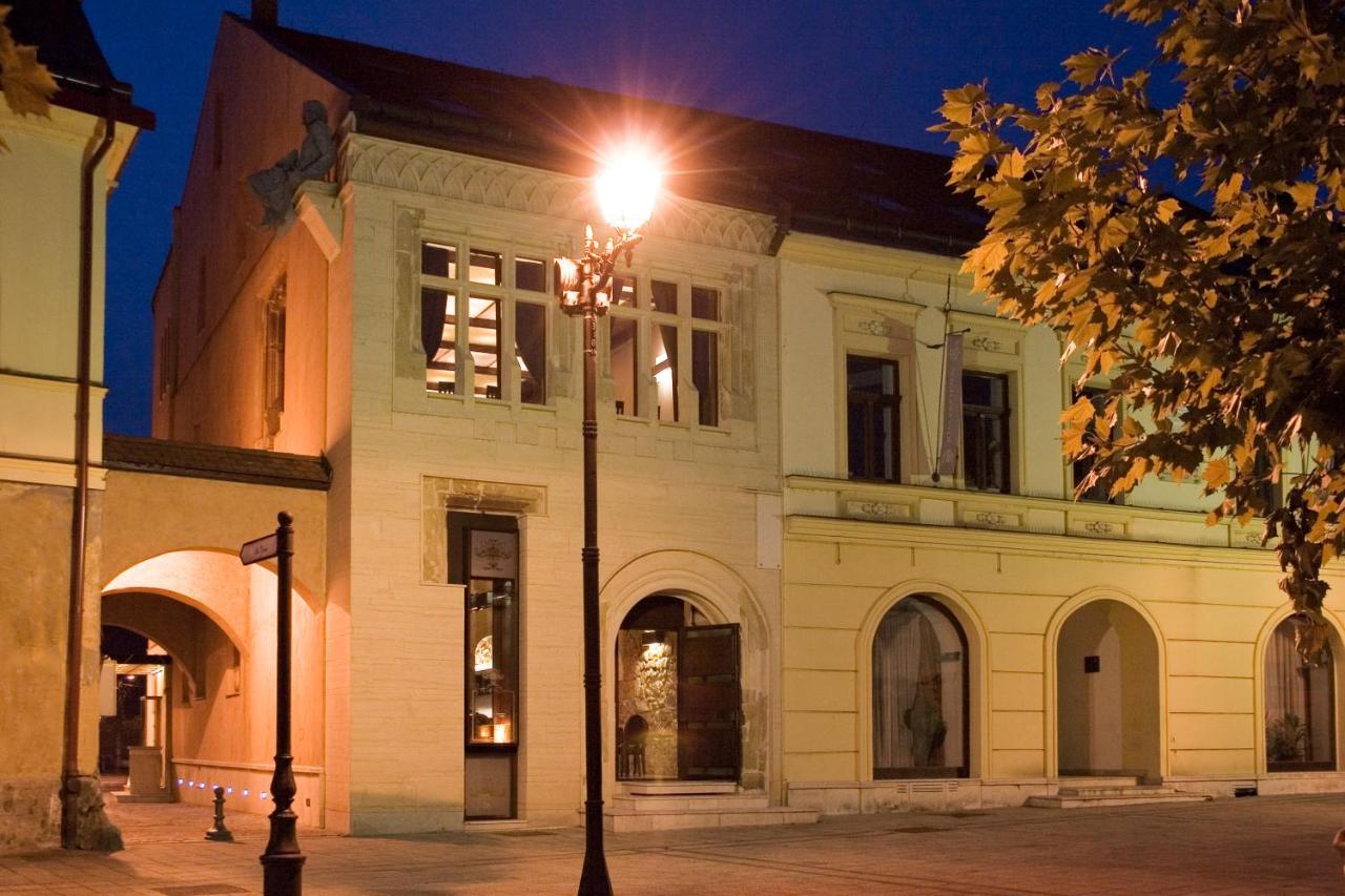 B&B Baia Mare - Hotel Diafan - Bed and Breakfast Baia Mare