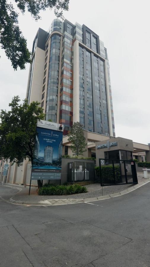 Sandton Sky 1312 - B&B