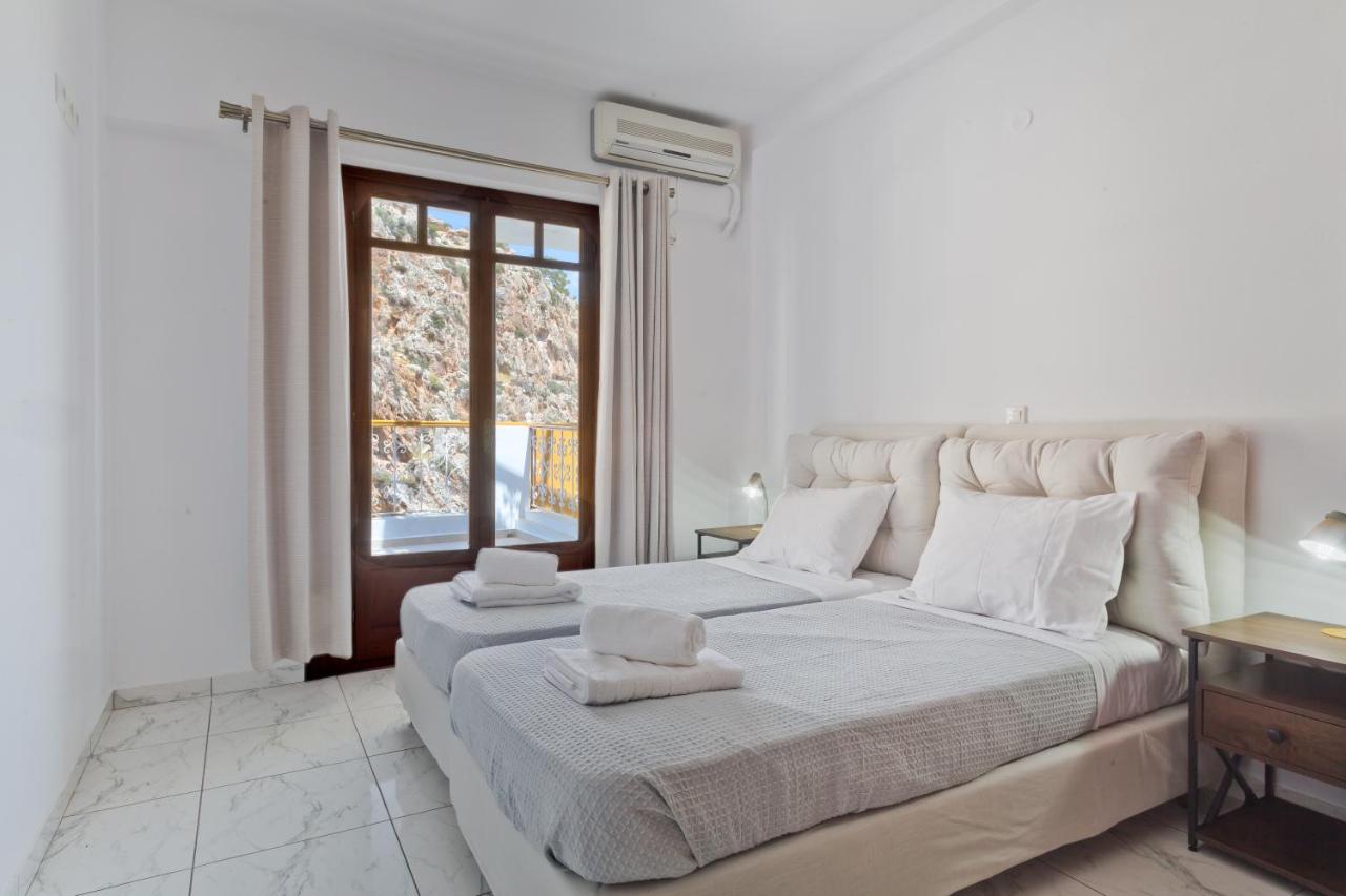 Appartamento con 2 Camere da Letto, Balcone e Vista mare