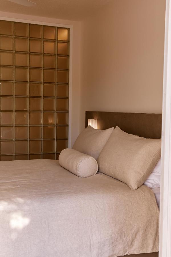 Deluxe One-Bedroom Apartment with Garden View