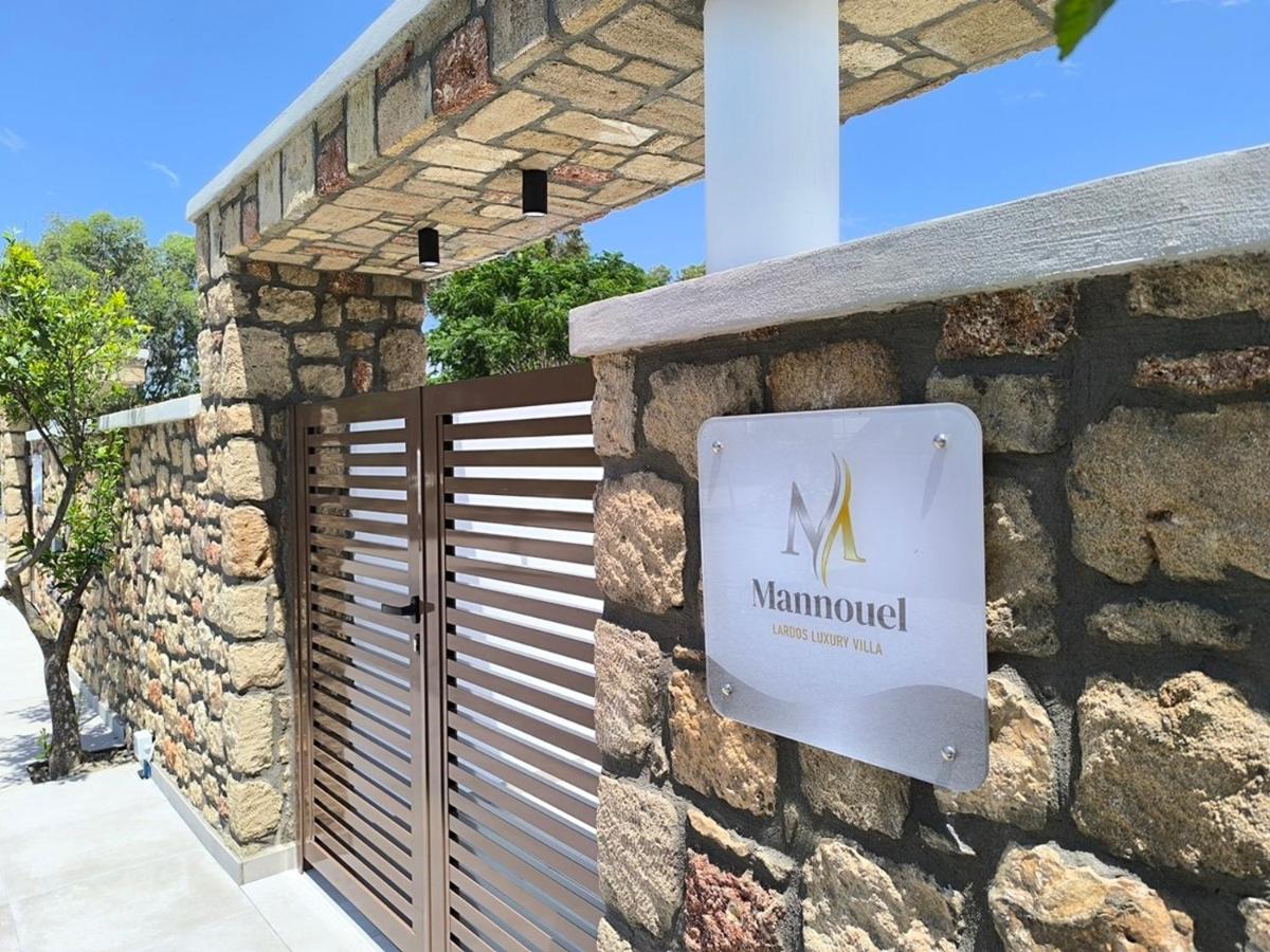 Valantina's & Mannouel Lardos Luxury Villas - B&B