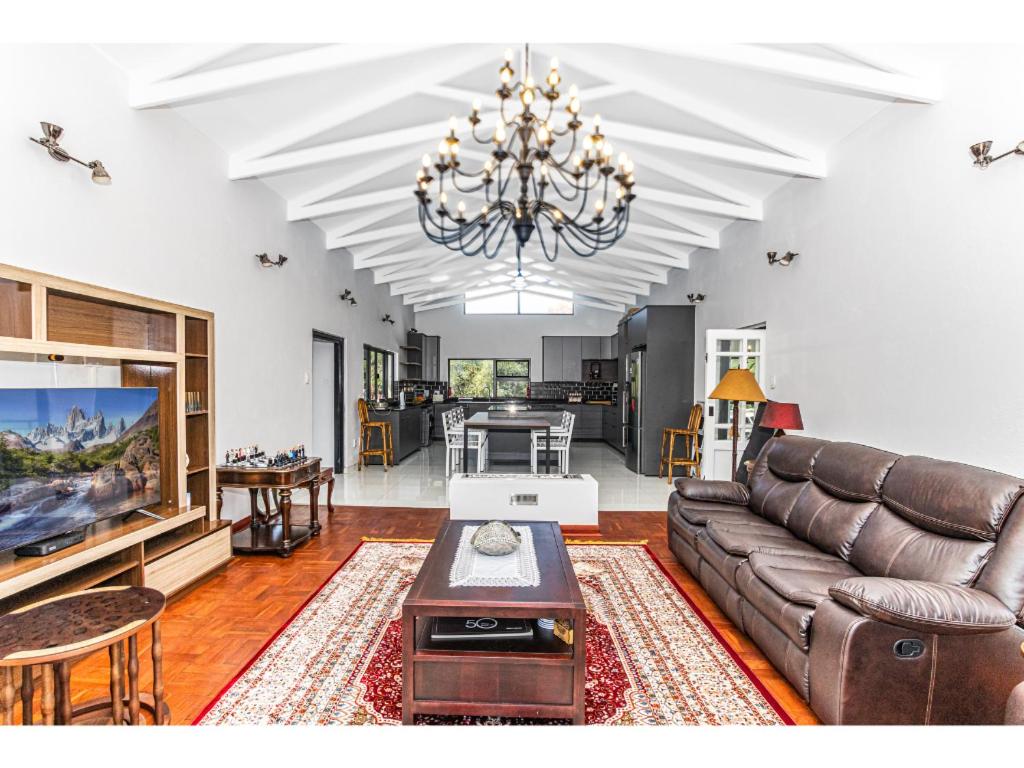 KwaMagogo Villa, Chartwell - B&B