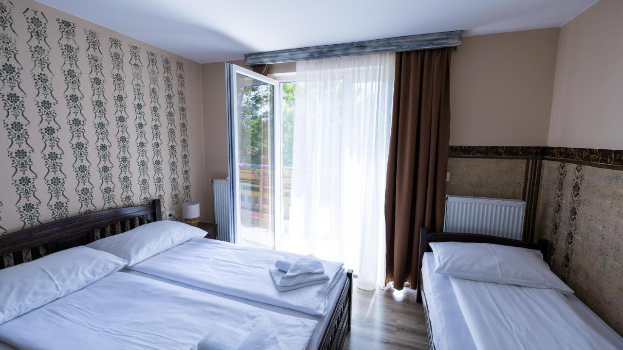 Zweibettzimmer